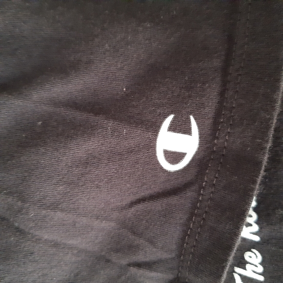 Champion T-shirt Kid's Size XL - Picture 3 of 5